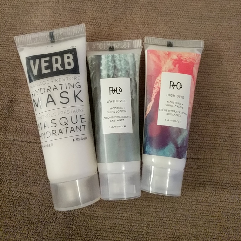 3 moisturizing hair care samples
